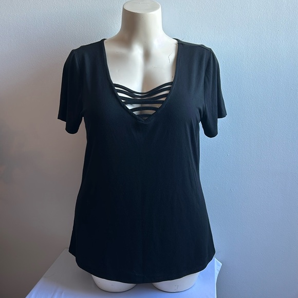 Black Torrid T Shirt 2X - Picture 5 of 5